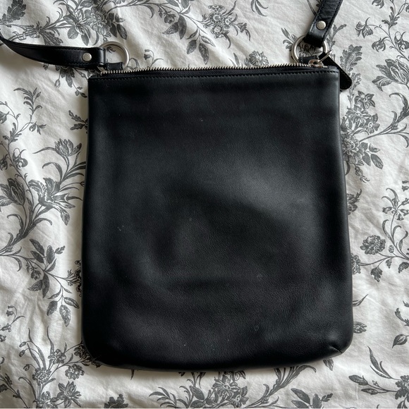 Vintage coach made in USA sling - Picture 2 of 4